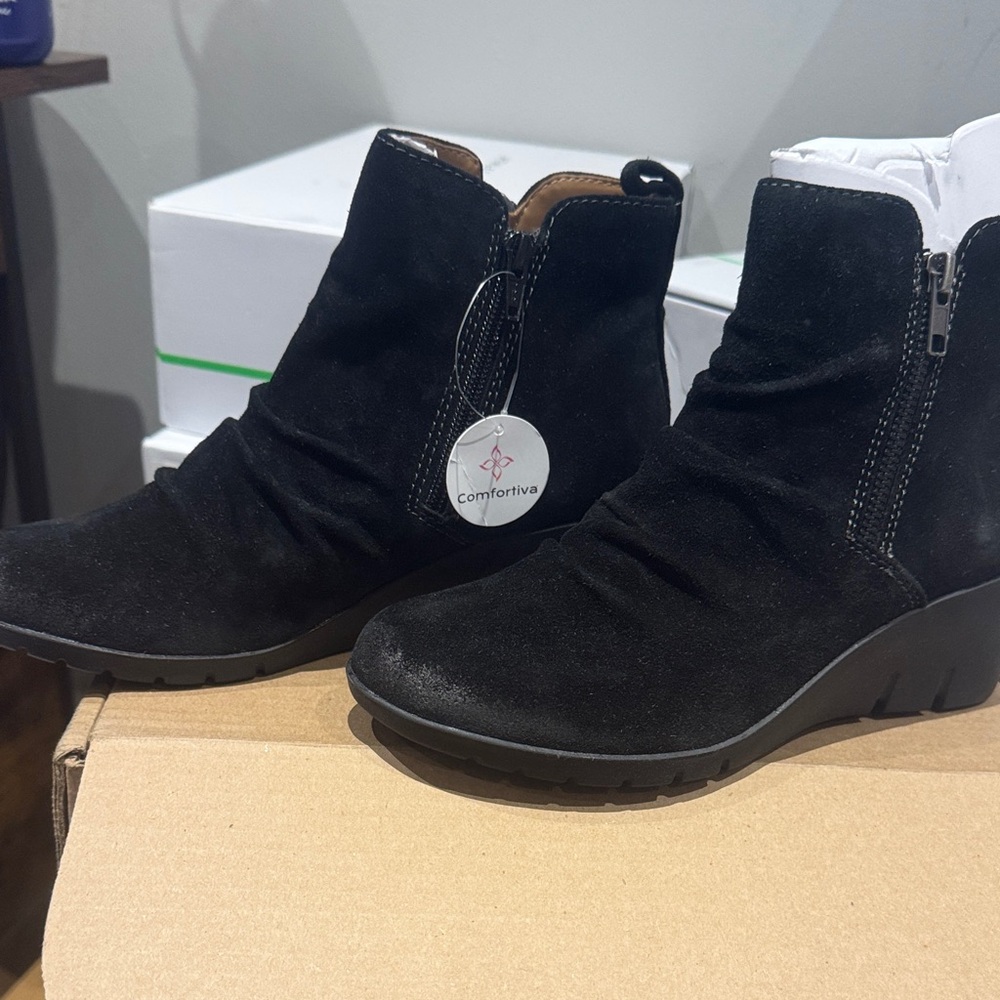 Comfortiva Women's Suede Black Ankle Booties